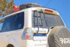Escada Pajero TR4 (2010 - 2015)